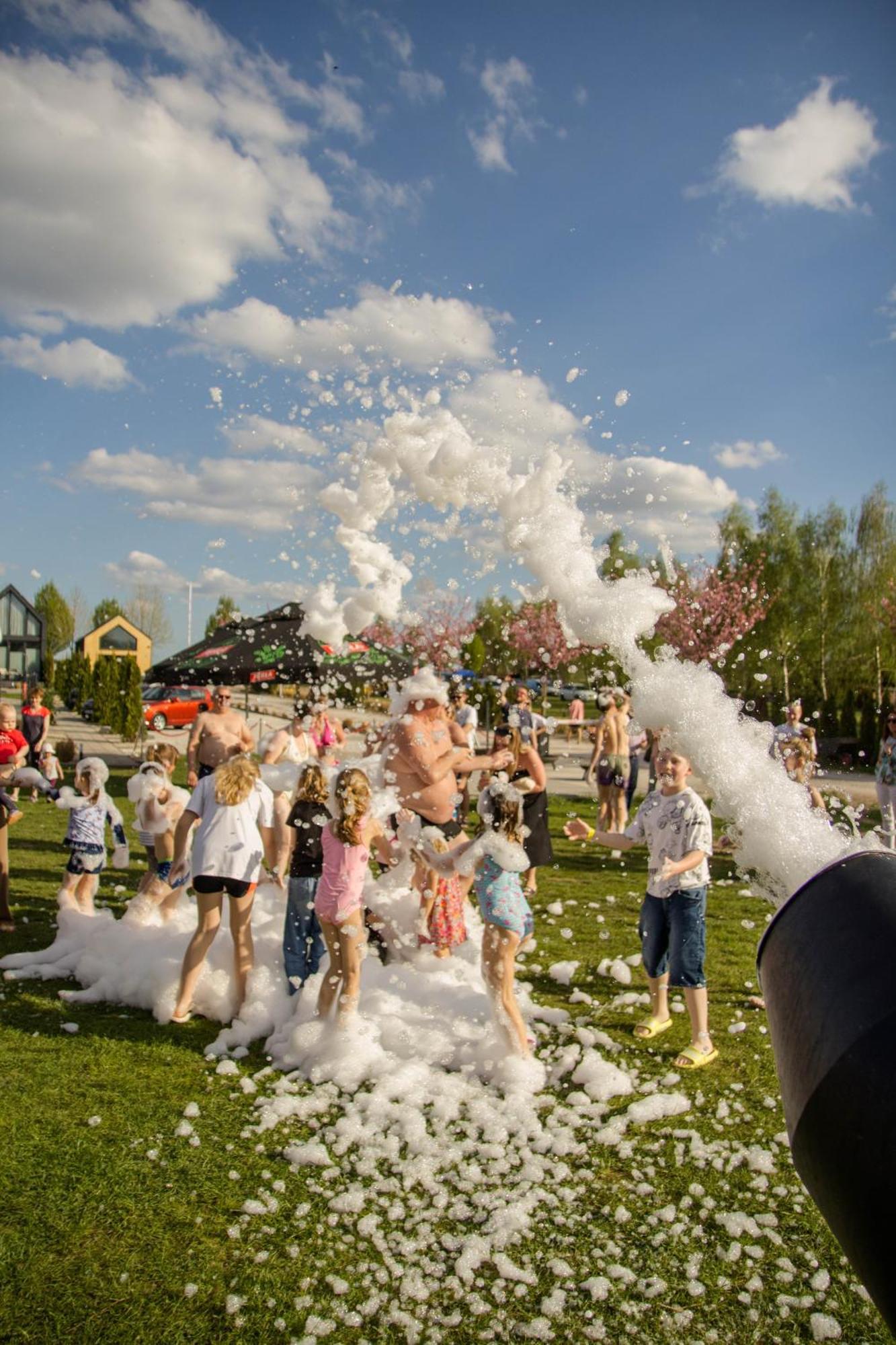 Beztroska Zatoka - Agroturystyka Jacuzzi & Sauna Polajewo Exterior foto